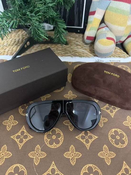 TOM FORD Sunglasses | Your New Signature for Iconic Moments✨ main image 5